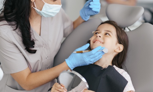 child-dental-care-in-dwarka pediatric-dentist-in-dwarka-sector-7